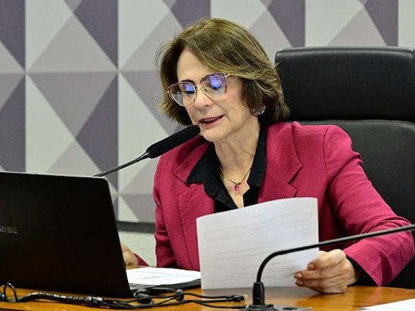 A senadora Damares Alves relatou o projeto Geraldo Magela/Agência Senado