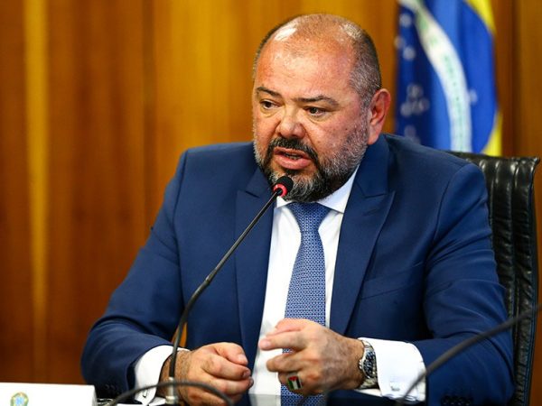 José Carlos Oliveira em entrevista coletiva, quando era presidente do INSS Marcelo Camargo/Agência Brasil