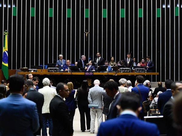 Mesa: 
senador Dr. Hiran (PP-RR);
vice-presidente do Senado Federal, senador Eduardo Gomes (PL-TO);
deputado Aguinaldo Ribeiro (PP-PB);
presidente do Senado Federal, senador Davi Alcolumbre (União-AP);
líder do governo no Congresso Nacional, senador Randolfe Rodrigues (PT-AP);
secretário-geral da Mesa do Senado Federal, Danilo Augusto Barboza de Aguiar.