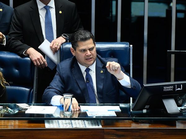 Presidente Davi Alcolumbre comunicou a instalação da CPMI na semana passada Marcos Oliveira/Agencia Senado