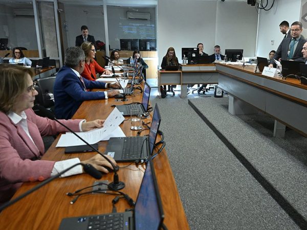 Bancada:
senadora Damares Alves (Republicanos-DF); 
senador Dr. Hiran (PP-RR); 
relatora do PL 5.310/2023, senadora Leila Barros (PDT-DF); 
senadora Roberta Acioly (Republicanos-RR).
