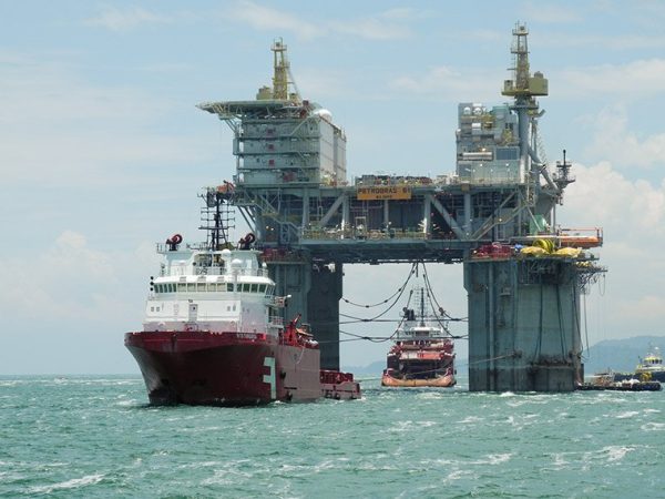 Uma das MPs amplia a possibilidade de uso dos recursos do Fundo Social, abastecido por royalties do petróleo Pedro Bolle/USP Imagens
