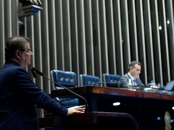 Em discurso, à tribuna, senador Nelsinho Trad (PSD-MS).