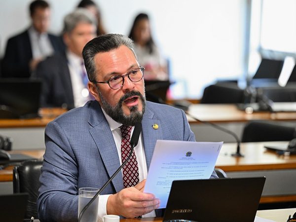 Bancada:
relator do PL 1600/2025, senador Alan Rick (União-AC) - em pronunciamento.