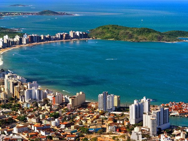 A cidade está localizada no litoral do estado do Espírito Santo Marcelo Moryan/MTur