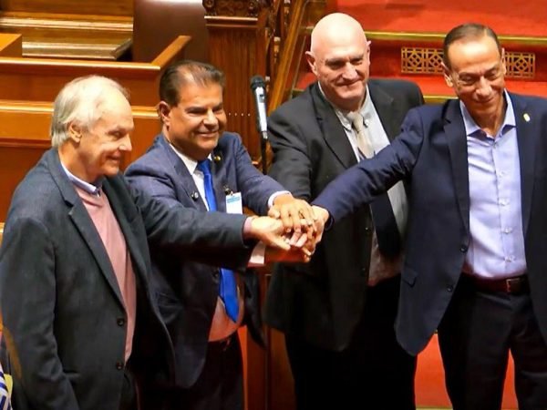 Presidente da CRE e vice-presidente da representação brasileira no Parlasul, Nelsinho participou de reunião no Uruguai Gab. Senador Nelsinho Trad
