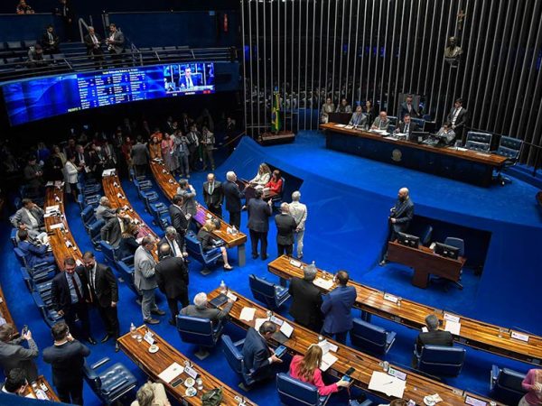 Mesa: 
senador Laércio Oliveira (PP-SE); 
senador Fernando Dueire (MDB-PE);
presidente do Senado Federal, senador Rodrigo Pacheco (PSD-MG); 
secretário-geral da Mesa do Senado Federal, Gustavo A. Sabóia Vieira.