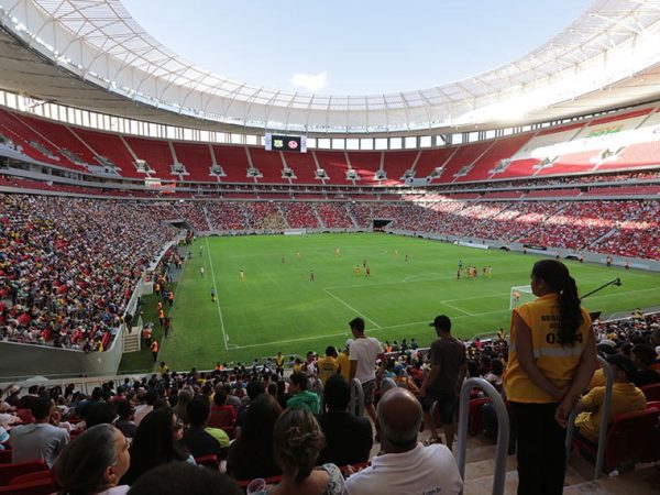 O projeto prevê uma campanha de conscientização em arenas esportivas e transmissões de eventos Marcos Oliveira/Agência Senado