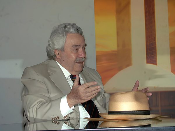 Paulo Brossard em entrevista no Senado: atuação marcante no combate à ditadura e na reconstrução da democracia Jane Araújo/Senado Federal