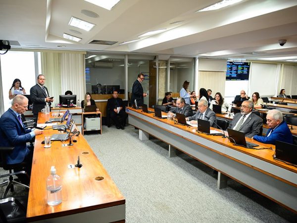 Bancada:
senador Jayme Campos (União-MT); 
senador Paulo Paim (PT-RS); 
senador Otto Alencar (PSD-BA).