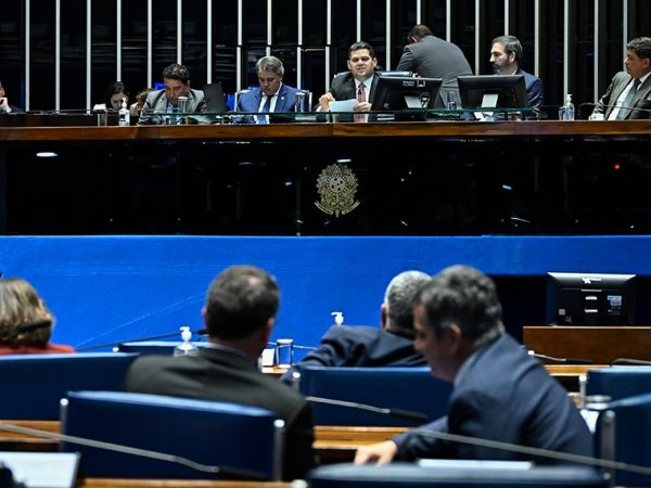 Bancada:
senador Flávio Bolsonaro (PL-RJ); 
senador Ciro Nogueira (PP-PI).