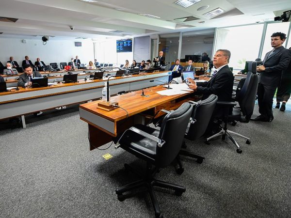 Bancada:
senador Esperidião Amin (PP-SC); 
senador Hamilton Mourão (Republicanos-RS), em pronunciamento.
