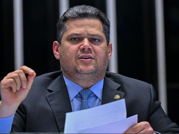 Presidente do Senado Federal, senador Davi Alcolumbre (União-AP) conduz sessão.