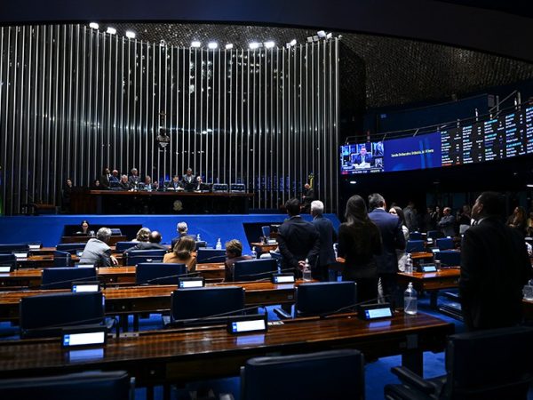 Mesa: 
senador Izalci Lucas (PL-DF);
4º secretário do Senado Federal, senador Laércio Oliveira (PP-SE);
presidente do Senado Federal, senador Davi Alcolumbre (União-AP); 
secretário-geral da Mesa do Senado Federal, Danilo Augusto Barboza de Aguiar.