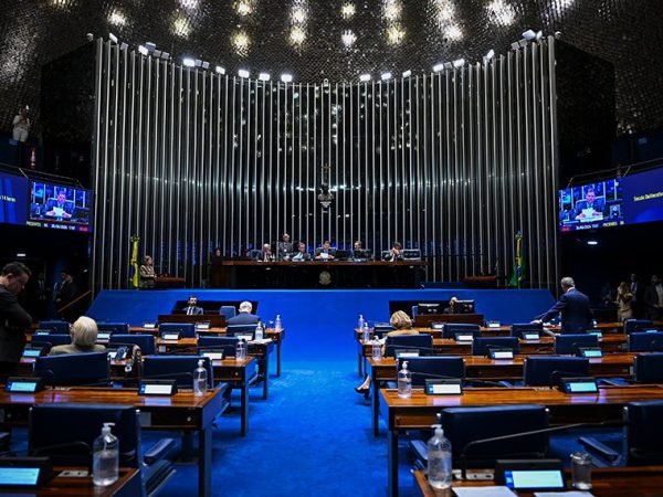 Mesa: 
senador Jaime Bagattoli (PL-RO);
4º secretário do Senado Federal, senador Laércio Oliveira (PP-SE);
presidente do Senado Federal, senador Davi Alcolumbre (União-AP); 
secretário-geral da Mesa do Senado Federal, Danilo Augusto Barboza de Aguiar;
senador Sergio Moro (PL-PR).