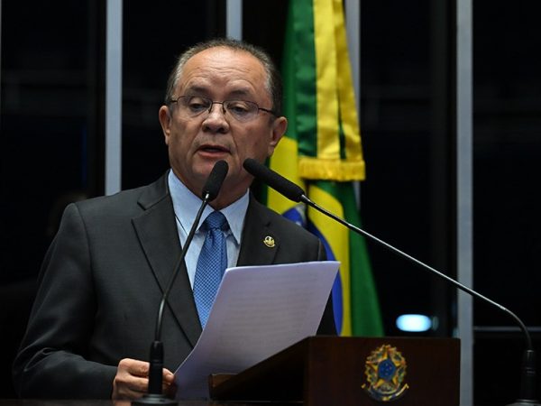 Em discurso, à tribuna, senador Zequinha Marinho (Podemos-PA).