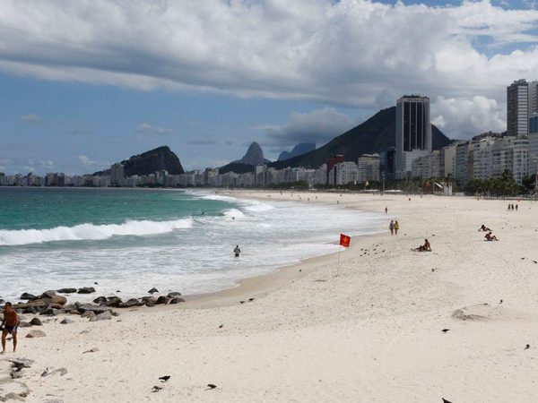 Orla de parte da Zona Sul do Rio de Janeiro está na faixa territorial de 33 metros ao redor do mar Fernando Frazão/Agência Brasil