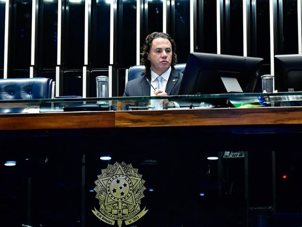 Mesa: 
vice-presidente do Senado Federal, senador Veneziano Vital do Rêgo (MDB-PB).