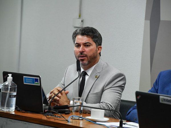 Mesa:
vice-presidente da CCJ, senador Marcos Rogério (PL-RO).