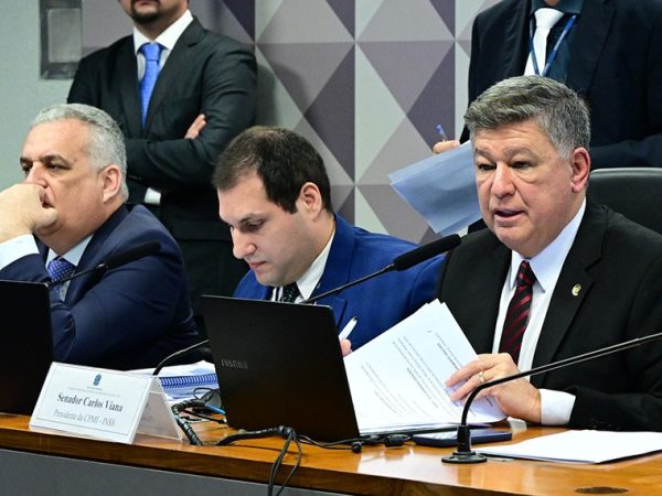 Mesa: 
relator da CPMI - INSS, deputado Alfredo Gaspar (União-AL); 
coordenador de Comissões Especiais, Temporárias e Parlamentares de Inquérito (Coceti), Leandro Augusto de Araújo Cunha Bueno;
presidente da CPMI - INSS, senador Carlos Viana (Podemos-MG).