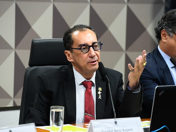Mesa: 
presidente da CPIMJAE, senador Jorge Kajuru (PSB-GO) - em pronunciamento.