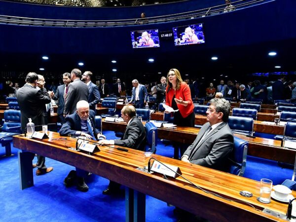 Participam:
senador Jaques Wagner (PT-BA); senador Marcelo Castro (MDB-PI); senador Marcos Rogério (PL-RO); senador Fernando Farias (MDB-AL).