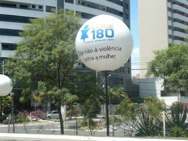 imagem_materia Texto determina que o Executivo faça divulgação em espaços públicos e em meios de comunicação SPMulheres