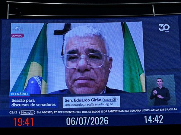 imagem_materia Em pronunciamento via videoconferência, senador Eduardo Girão (Novo-CE).