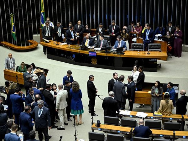 Mesa: 
deputado Gervásio Maia (PSB-PB); 
senador Chico Rodrigues (PSB-RR);
presidente do Senado Federal, senador Davi Alcolumbre (União-AP);
secretário-geral da Mesa do Senado Federal, Danilo Augusto Barboza de Aguiar.