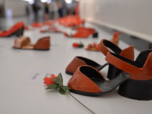 O evento acontece no Espaço Senado Galeria e vai até o dia 14/03.