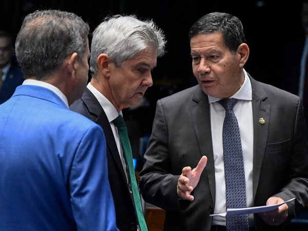 Bancada: 
senador Rogerio Marinho (PL-RN); 
senador Jaime Bagattoli (PL-RO); 
senador Hamilton Mourão (Republicanos-RS).