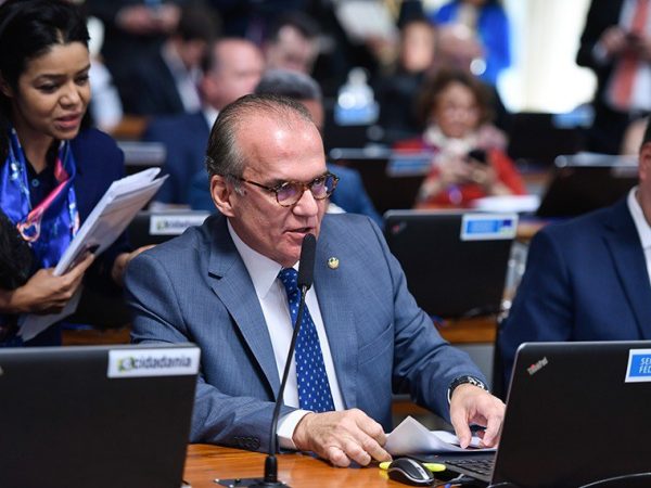 Dueire diz que objetivo é alinhar o país com as melhores práticas internacionais em tecnologia financeira e ambiental Edilson Rodrigues/Agência Senado