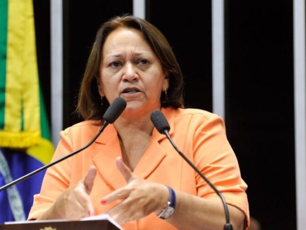 Fátima Bezerra terá que se explicar ao TRE. — Foto: Geraldo Magela/Agência Senado