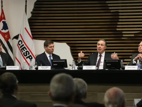São Paulo (SP), 22/04/2024 - O presidente do Supremo Tribunal Federal - STF, Luís Roberto Barroso, participa de reunião na Federação das Indústrias do Estado de São Paulo (Fiesp). Foto: Rovena Rosa/Agência Brasil
