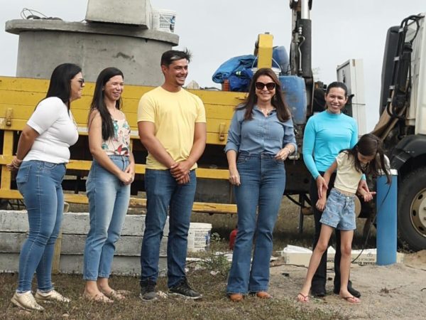 Milena destacou a importância da ação para as famílias que convivem com a escassez de água. — Foto: Divulgação