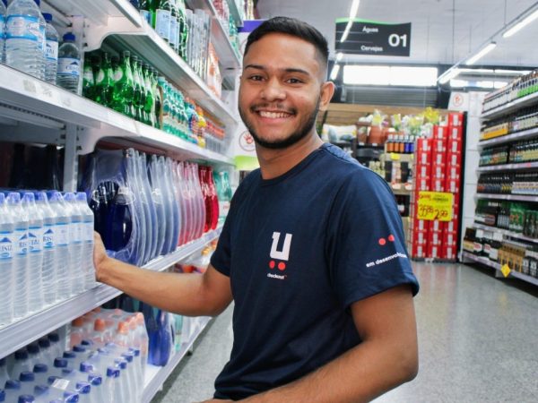 Projeto promovido por empresas de SP e RN convoca jovens potiguares para oportunidade de emprego no Sudeste. — Foto: Divulgação