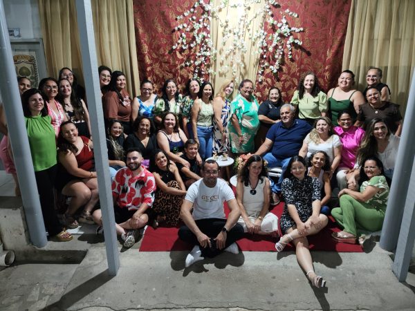 A confraternização contou com um jantar especial organizado pela escola e várias homenagens. — Foto: Divulgação
