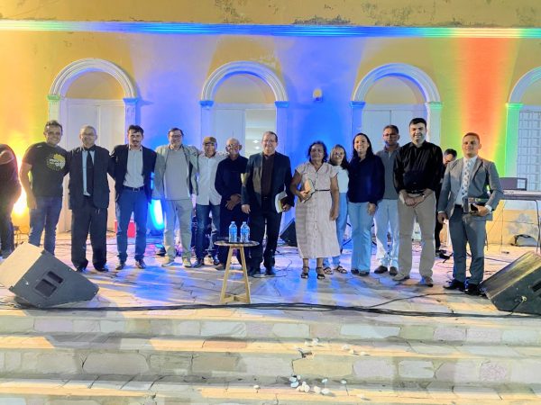 A programação foi organizada pelas Igrejas Evangélicas com apoio da Prefeitura, meio da Lei de Incentivo à Cultura. — Foto: Divulgação