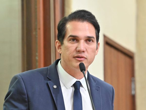 Kleber fez um apelo para que a matéria seja votada ainda este ano, diante da importância do tema e da urgência em garantir um atendimento mais humanizado. — Foto: Divulgação/ALRN