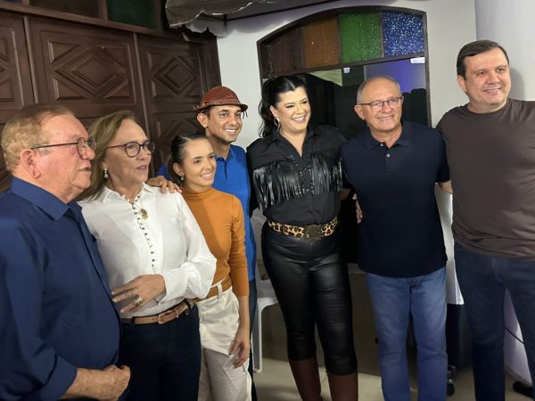 A festa reuniu a população local, lideranças políticas e foi marcada por reencontros. — Foto: Divulgação