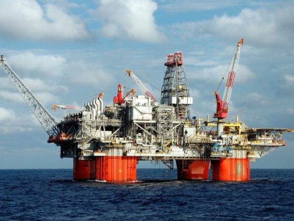 Plataforma de exploração de petróleo