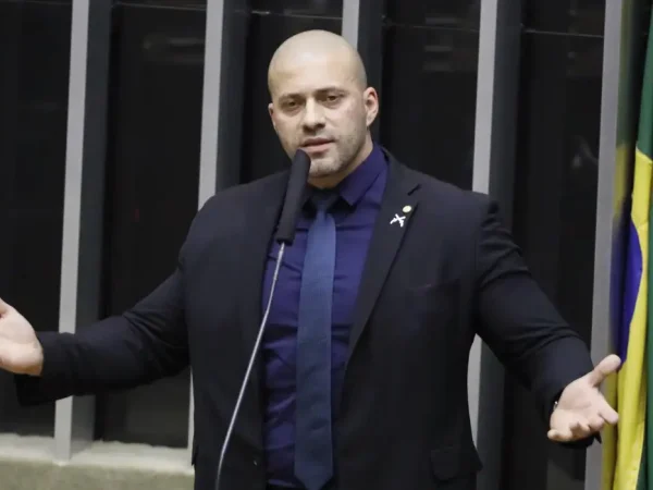 Dep. Daniel Silveira (PSL - RJ)