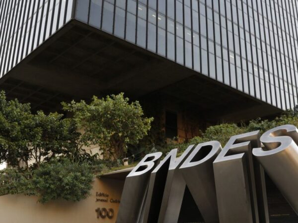 Economia - Geral - Edifício sede do BNDES - Banco Nacional de Desenvolvimento Econômico e Social - no Centro do Rio.