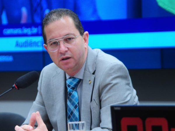 Audiência Pública Conjunta - PL 4471/2020, que dispõe sobre a propriedade de meteorito Dep. Alex Santana REPUBLICANOS - BA