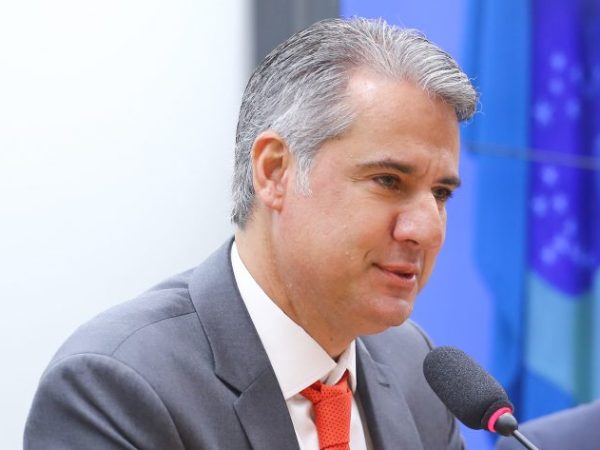 Audiência Pública - Homenagem ao Instituto de Resseguros do Brasil - IRB(Re), pelos 85 anos da atividade de resseguros no País. Dep. Fernando Monteiro (PP - PE)