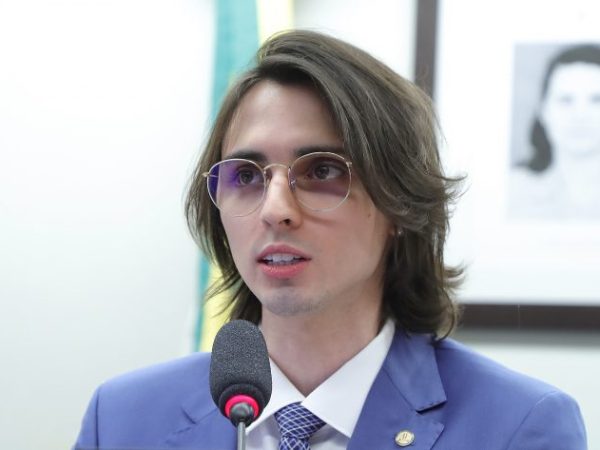 Audiência Pública – Debate sobre o transtorno do espectro autista, com ênfase na necessidade de inclusão de forma abrangente e precisa da população autista nos estudos e censos. Dep. Amom Mandel (CIDADANIA - AM)