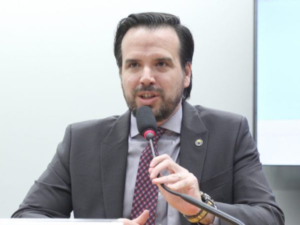 Audiência Pública - Sistema de combate a disseminação de fake news nas redes sociais. Presidente - Agência Nacional de Telecomunicações (Anatel), Carlos Manuel Baigorri