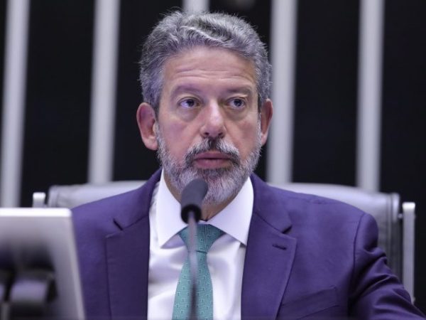 Discussão e votação de propostas legislativas. Presidente da Câmara dos Deputados, Arthur Lira