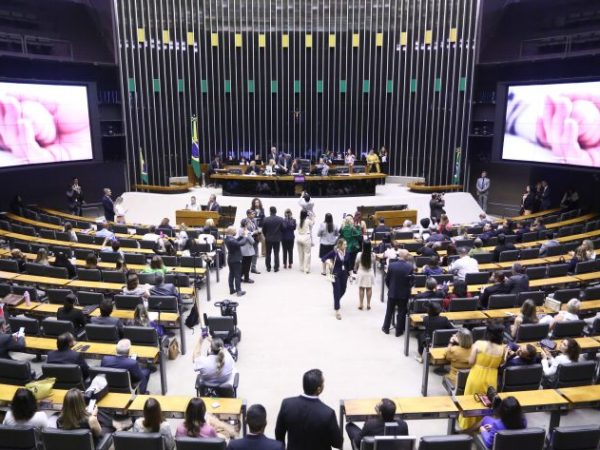 Homenagem ao dia mundial das Doenças Raras.