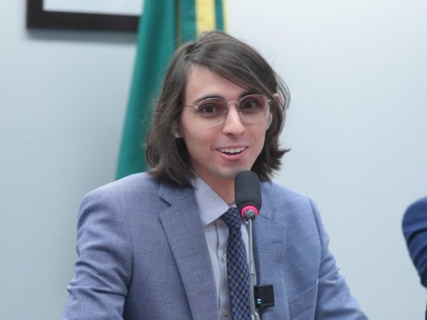 Audiência Pública - Homenagem ao Dia Mundial de Conscientização sobre o Autismo. Dep. Amom Mandel (CIDADANIA - AM)